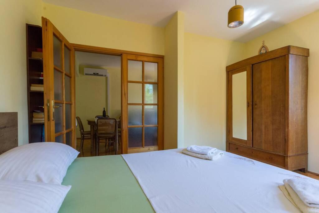 Sleep & Fly Cottage Čilipi エクステリア 写真